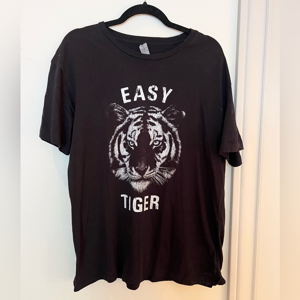 Cotton Heritage L Tiger Tee